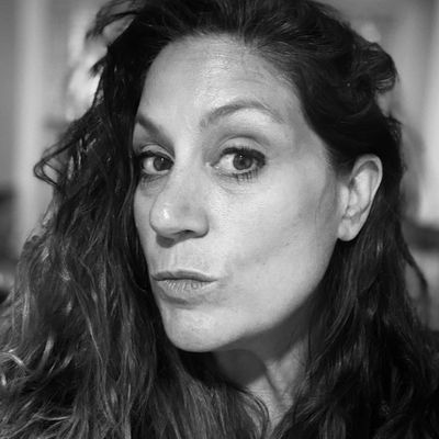 Rebecca, 48