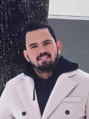 Jose, 32