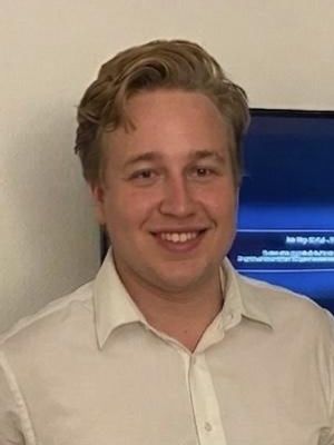 Dominic, 27
