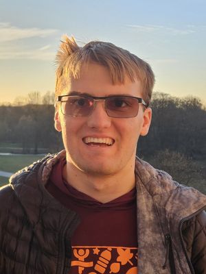 Kevin, 24