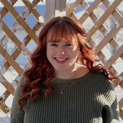 Katie, 18