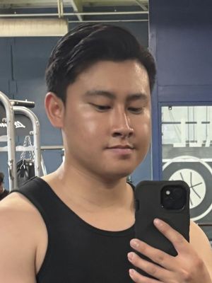 Kevin, 23