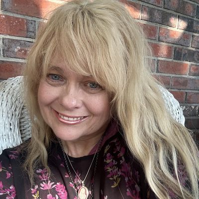 Kimberly, 61
