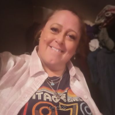 Kate, 48