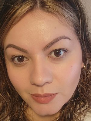 Carla, 38