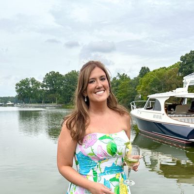 Jolie, 29