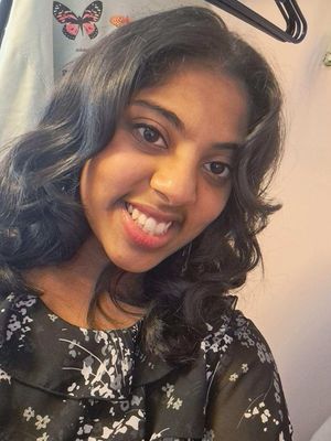 Naomi, 24