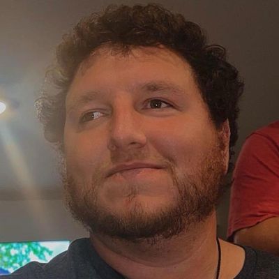 Donavan, 30
