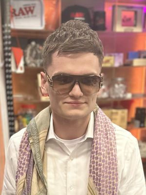 Chris, 24