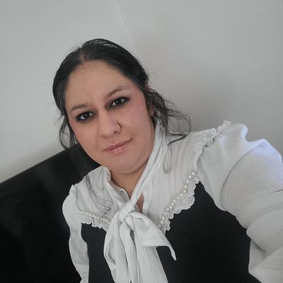 Victoria, 35