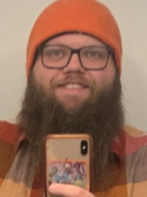 Travis, 32