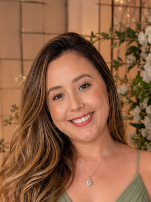 Mayara, 28