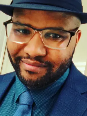 Miguel, 38