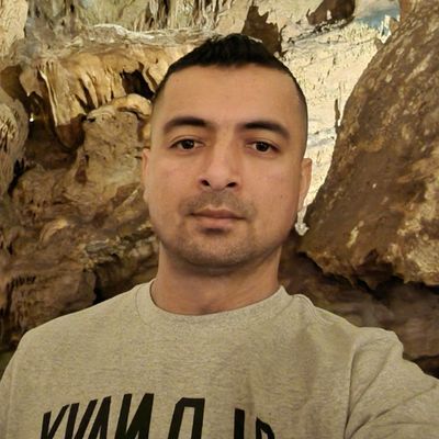 Edgar, 30