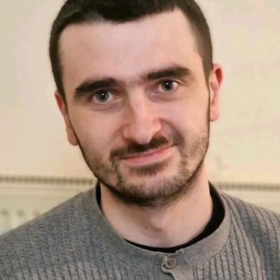 Seamus, 25