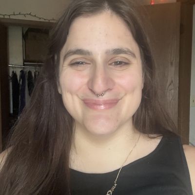 Jenna, 27