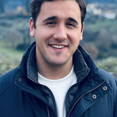 Juan, 25