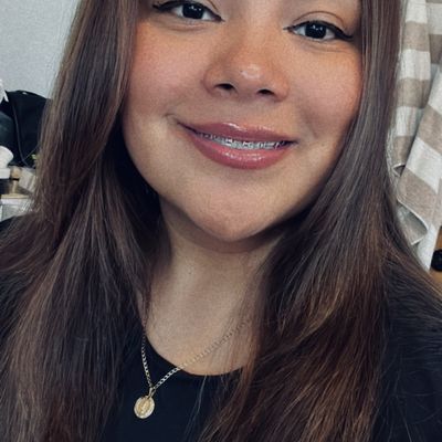 Pamela, 30