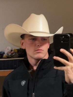 Chris, 21