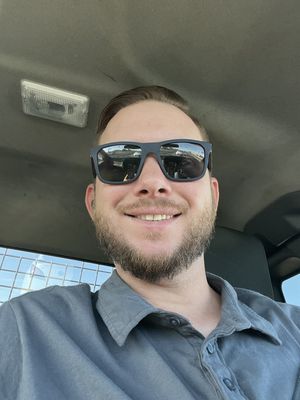 Larry, 34