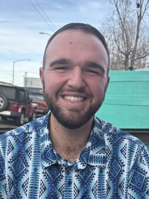 Ben, 27