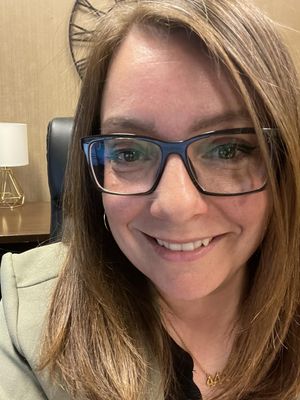 Mollie, 39