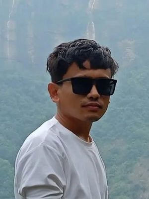 Elbrus Kerlang, 32