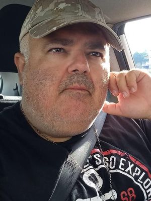 Nicola, 46