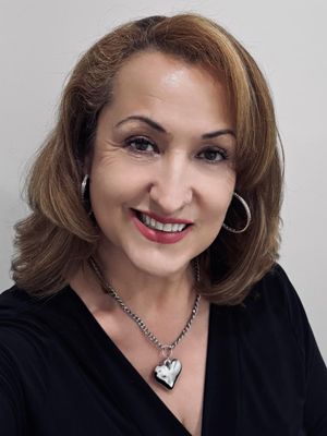 Estela, 56
