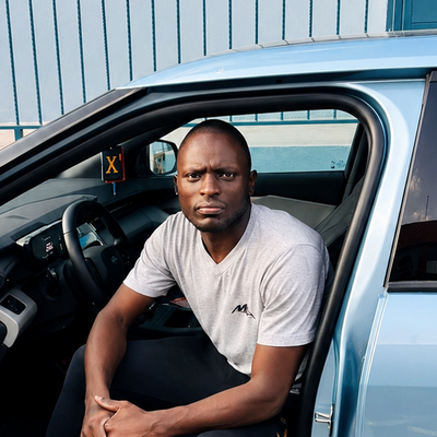 Sebastian, 30