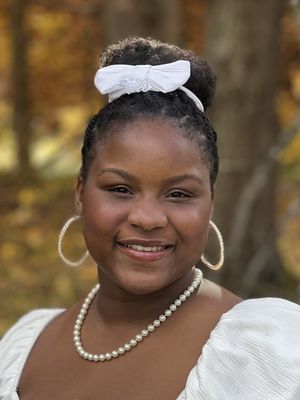 Laureen, 18