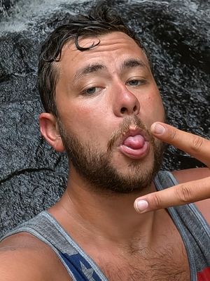 Benjamin, 22