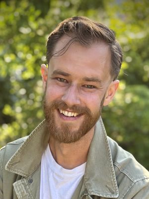 John, 36