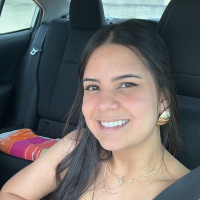 Anabely, 34