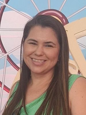 Ingrid, 35