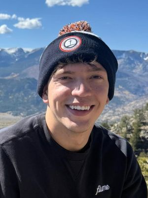 Jaden, 21