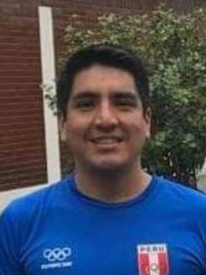 Luis, 41
