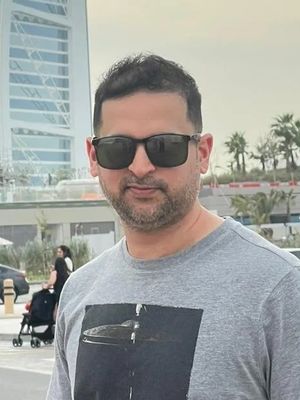 Praveen, 37