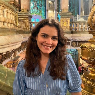 Mariana, 23