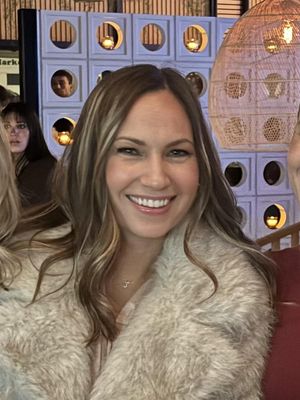 Jillian, 38