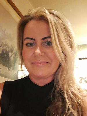 Maria, 44