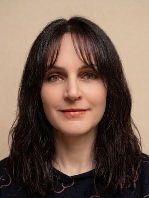 Fabienne, 50