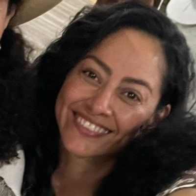 Maria, 53
