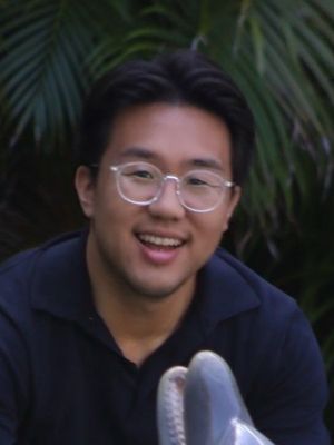 Andrew, 31