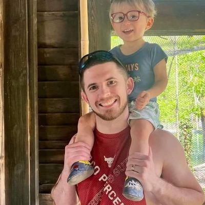 Tyler, 30
