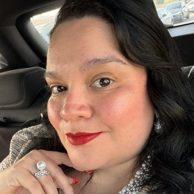Jimena, 35