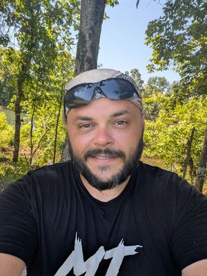 Nicky, 35