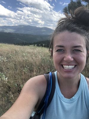 Elizabeth, 25