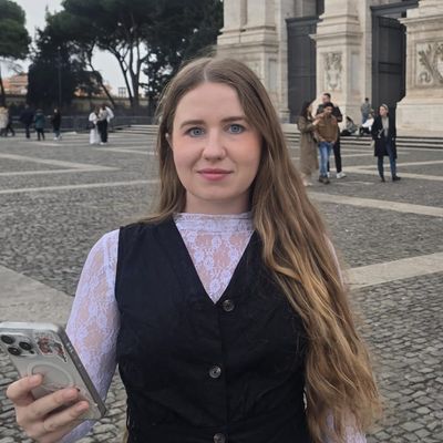 Patricia, 28