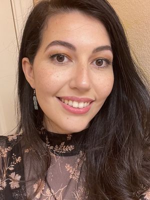 Iliana, 32